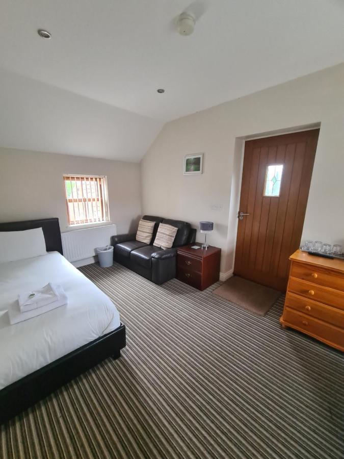 The Courtyard Rooms Welburn Екстер'єр фото