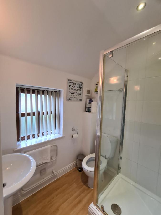 The Courtyard Rooms Welburn Екстер'єр фото